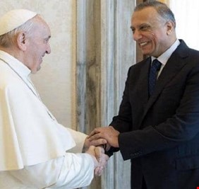 البابا فرنسيس يصف محاولة اغتيال الكاظمي بـ(الحقيرة) ..