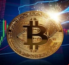 بيتكوين تنهي أسبوع التقلبات على قمة جديدة.. كم سعرها اليوم؟