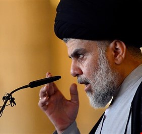 الصدر في مبادرة للبدء بحل الفصائل المسلحة يعلن حل 