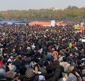 إيران.. مظاهرات في أصفهان احتجاجا على سوء إدارة أزمة المياه