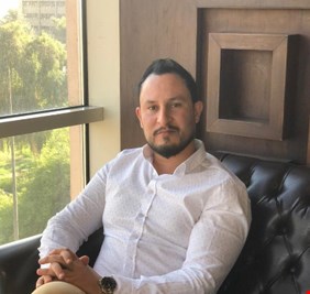 لتوجيهه إساءة لفظية الى الشهيد محمد صادق الصدر .. محافظ ذي قار يوجه القوى الأمنية باعتقال أحمد الوشاح