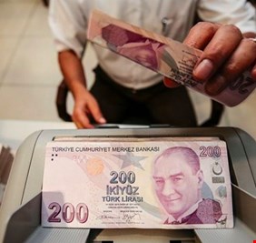 الليرة التركية ترتفع بشكل مفاجئ.. فما السر؟