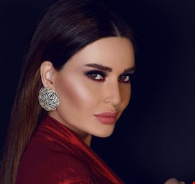 سيرين عبدالنور تكشف موقفاً محرجاً بين زوجها وتامر حسني