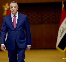 لماذا يرغب الشارع العراقي بتجديد الثقة بالكاظمي؟