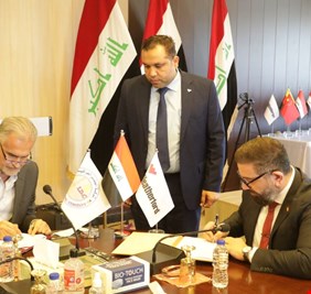 حكومة الكاظمي تنجح في استقطاب اكبر شركة في العالم لتطوير حقول العراق النفطية