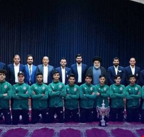 الصدر يستقبل وفد منتخب الشباب ويوجّه بتقديم الدعم اللازم للرياضة