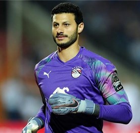 الحجز على ممتلكات حارس مرمى منتخب مصر الشناوي