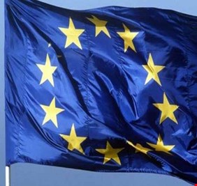 الاتحاد الأوروبي يعلن خطة عقوبات تجارية ضد بعض الدول