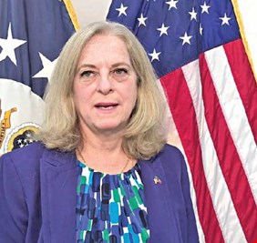 بابدن يختار سيدة لتولي السفارة الأمريكية في بغداد