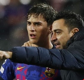 تشافي يكشف هوية 