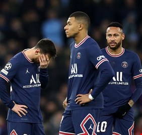 مبابي يتلقى هدية مستفزة لريال مدريد