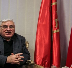 بماذ تحدث سكرتير الحزب الشيوعي العراقي مع وفد قوى تشرين الأحتجاجية.. وأي ضغط سيتوجه اليه المحتجون لتحقيق المطالب الشعبية؟