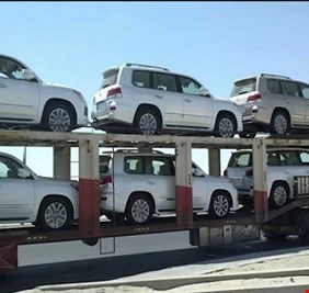 العراق يلاحق سيارات متهربة لاستحصال ستمائة وتسعين مليون دولار امريكي