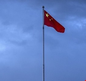 الصين تستقبل العام الجديد بقيود صارمة لاحتواء كورونا