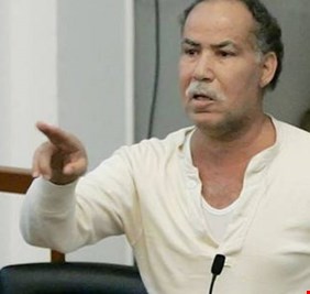 قصة العدالة والأقدار التي جعلت إبن (الشيوعية) التي أعدمها برزان التكريتي مع زوجها، يقوم بإعدام الذي شنق أمه وأباه بذات المشنقة وفي ذات المكان