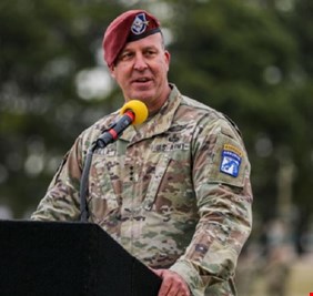 أصيب بجروح خطيرة في العراق.. تعرف على القائد الجديد لعمليات الولايات المتحدة