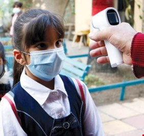 مسؤول تربوي يكشف مصير العام الدراسي بعد تزايد الاصابات بين الكوادر التربوية والطلبة