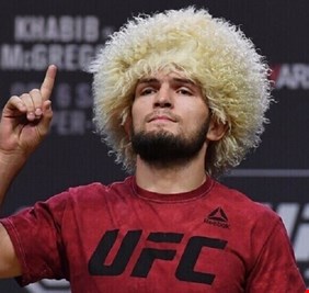 إصابة الروسي حبيب نورمحمدوف بفيروس كورونا