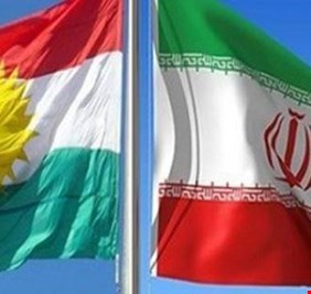 ايران واربيل تتفقان على ادخال 200 شاحنة يومياً والغاء عمليات الشحن والتفريغ على الحدود