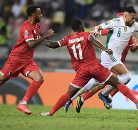 سلسلة عدم الخسارة تنقطع.. الجزائر تتجرع مرارة الهزيمة أمام غينيا الاستوائية