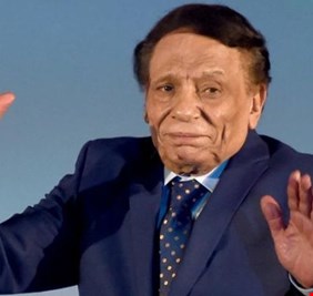 حالة عادل إمام الصحية.. هل يرقد في المستشفى؟