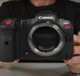 Canon تعلن عن أحدث كاميراتها لعشاق التصوير الاحترافي