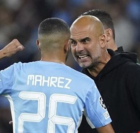 نحن في أمان بسببه .. جوارديولا يثني على محرز بعد ثنائية فولهام