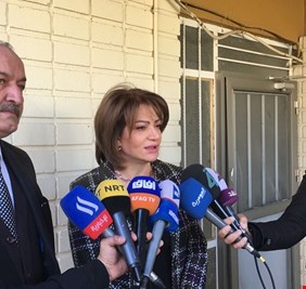 لماذا رفعت سروة عبدالواحد دعوى قضائية ضد رئيس حكومة كردستان في بغداد؟