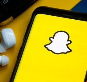سناب شات يمنح المستخدمين فرصة لجني الأرباح عبر التطبيق
