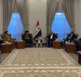 بعيدة عن الوساطة الإيرانية.. دولة عربية تقود محاولة لإحتواء الخلاف بين الصدر والمالكي