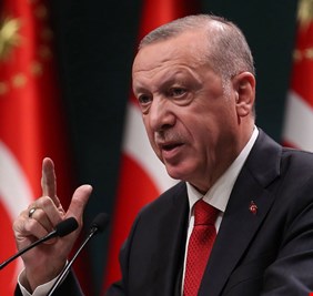 اردوغان يتجاهل قرار المحكمة الاتحادية العليا ويصر على ابرام عقود طاقة مع كردستان العراق