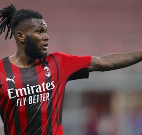 تطور مهم في مفاوضات برشلونة مع كيسي