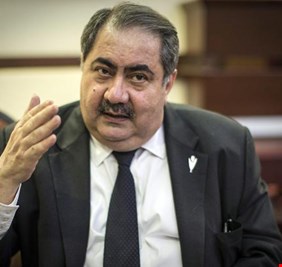 هوشيار زيباري يدعو عمار الحكيم الى قراءة الدستور من جديد!!