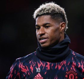 ما هي حقيقة مقاضاة راشفورد مشجعا مصريا لمانشستر يونايتد؟