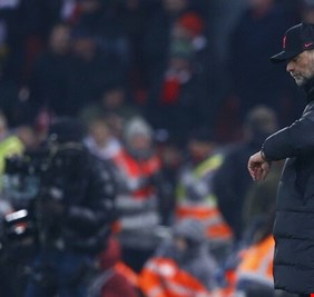 كلوب يلمح لإمكانية الرحيل عن ليفربول