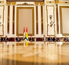 البارزاني نافياً وجود قواعد إسرائيلية في اربيل : 