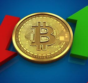 بتكوين تتجاوز 42 ألف دولار والسوق تربح 120 مليار دولار في ساعات