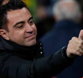 تشافي يدخل قائمة تاريخية بعد الرباعية أمام الريال