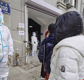 الصين تعاني مجددا من جائحة الفيروس التاجي.. والإصابات تتزايد