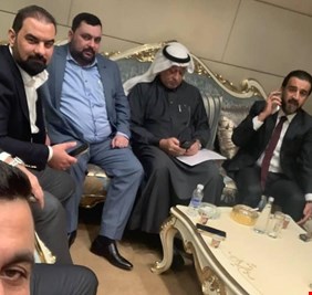 نواب تحالف ’السيادة’ داخل البرلمان قبيل عقد الجلسة