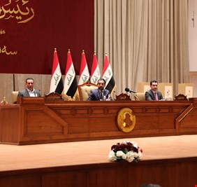 مراسلنا: تسجيل غيابات في صفوف نواب التحالف الثلاثي ورئاسة البرلمان تعقد اجتماعاً مغلقاً الان