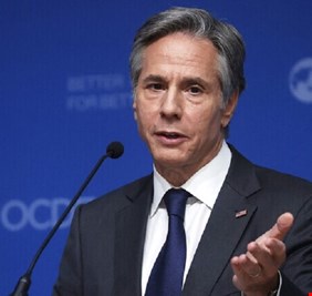 بلينكن: سندعم الاتفاقات بين روسيا وأوكرانيا في حال أقرتها كييف