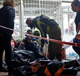 ماذا يحدث في اسرائيل؟ قتلى وجرحى كثيرون في هجوم مسلح وسط تل أبيب