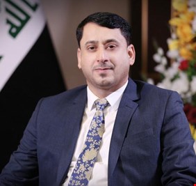 حميد الغزي يعلن موافقة الحكومة على تنفيذ مشاريع خدمية في هذه المحافظة