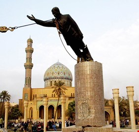 من أسقط الدكتاتور صدام في التاسع من نيسان 2003 ، القوات الأمريكية ام نضال الشعب العراقي؟