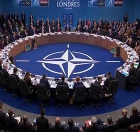 التايمز: فنلندا والسويد تعتزمان الانضمام إلى حلف الناتو هذا الصيف