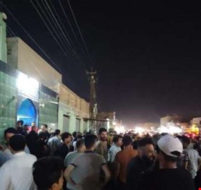 متظاهرون يحرقون مكتب “الصرخي”، وقائد شرطة بابل بغلق جميع الحسينيات والمكاتب التابعة للصرخيين في المحافظة