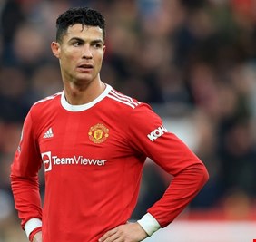 العقوبات تطال رونالدو بعد 