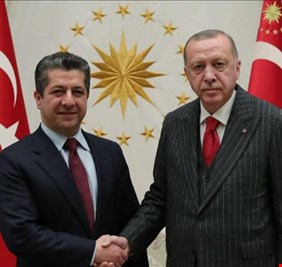 مصدر رسمي : البارزاني يصل تركيا للقاء اوردغان