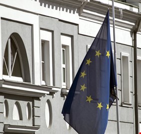 روسيا تطرد 18 موظفاً في بعثة الاتحاد الأوروبي